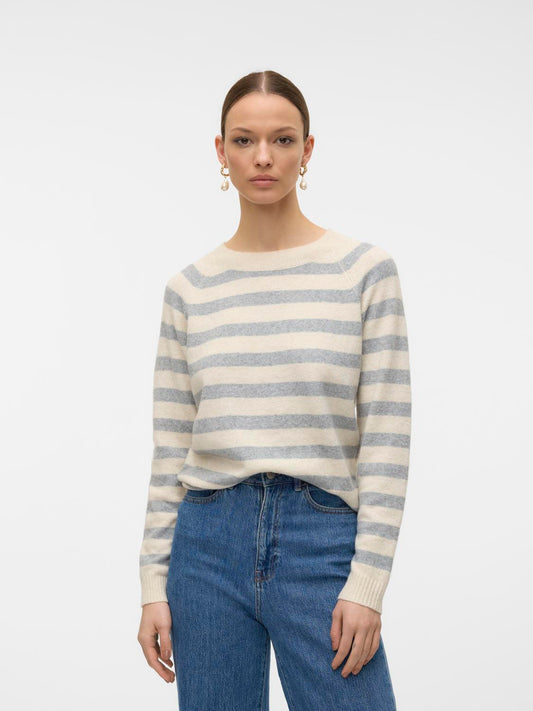 model_shot-front